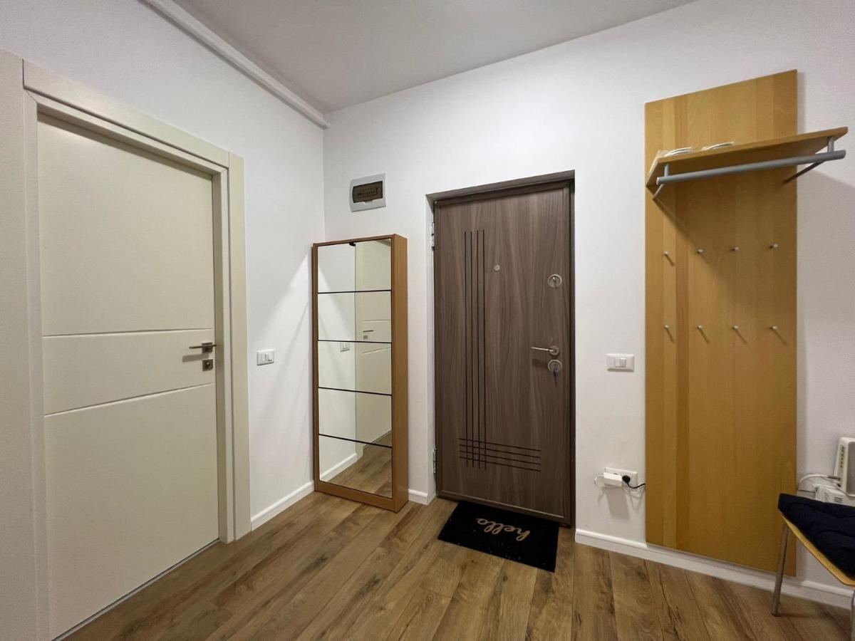 Perfect Host Palas 2 Rooms Jászvásár Kültér fotó