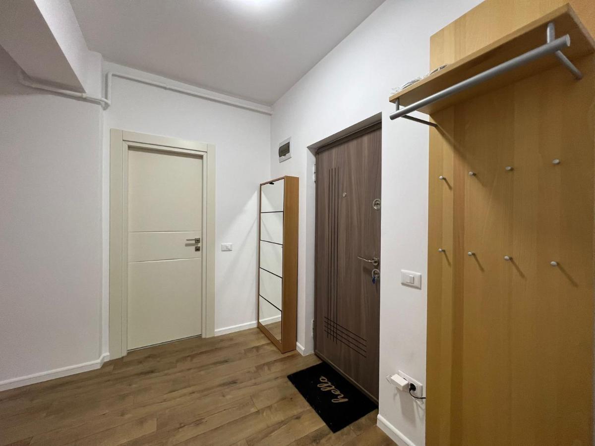 Perfect Host Palas 2 Rooms Jászvásár Kültér fotó