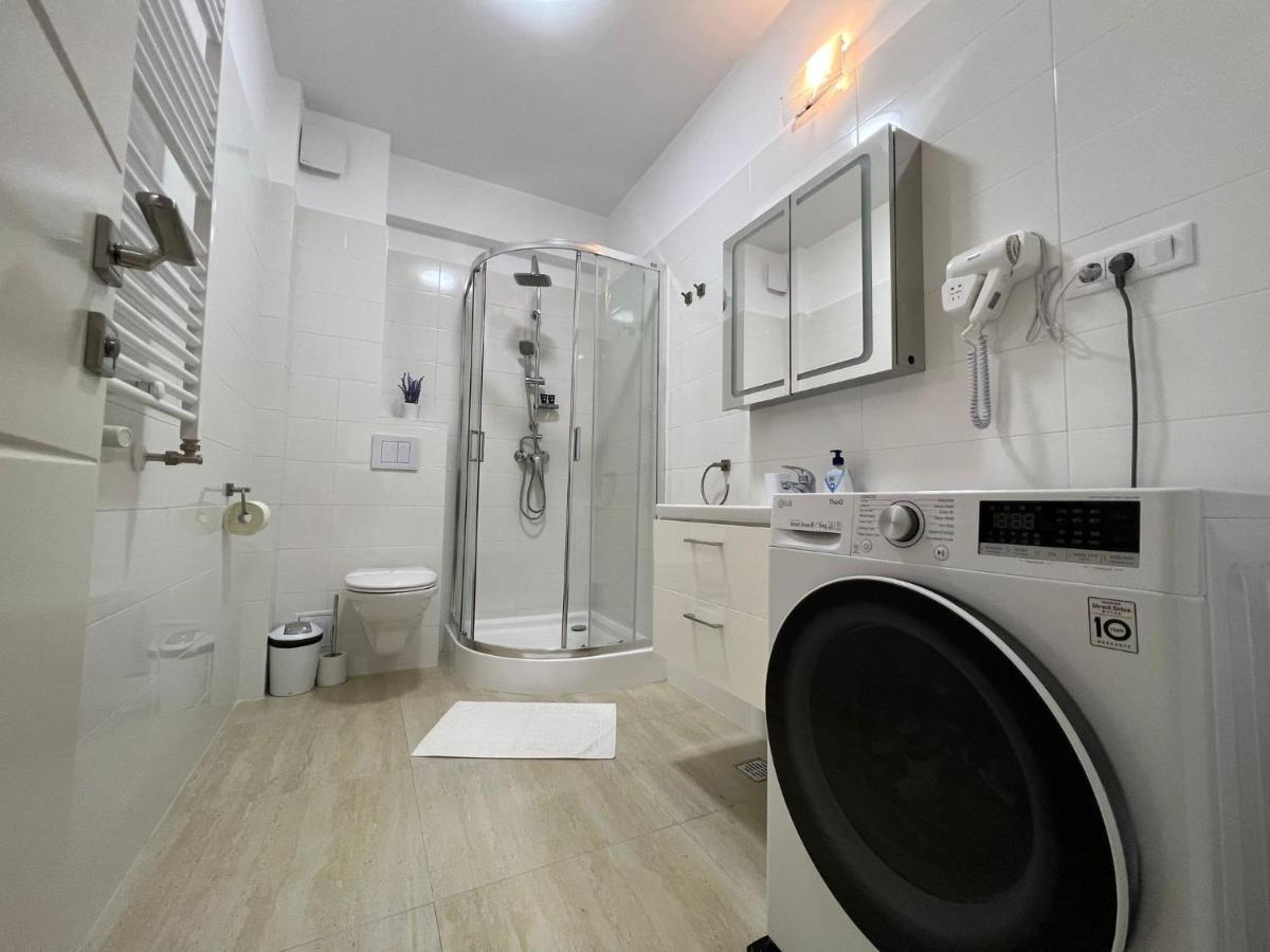 Perfect Host Palas 2 Rooms Jászvásár Kültér fotó